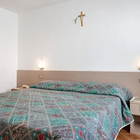 Cesa Maria Suen Feriehus *