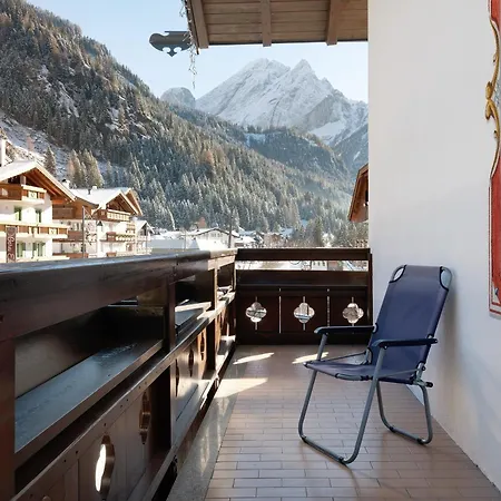 Cesa Maria Suen * Canazei