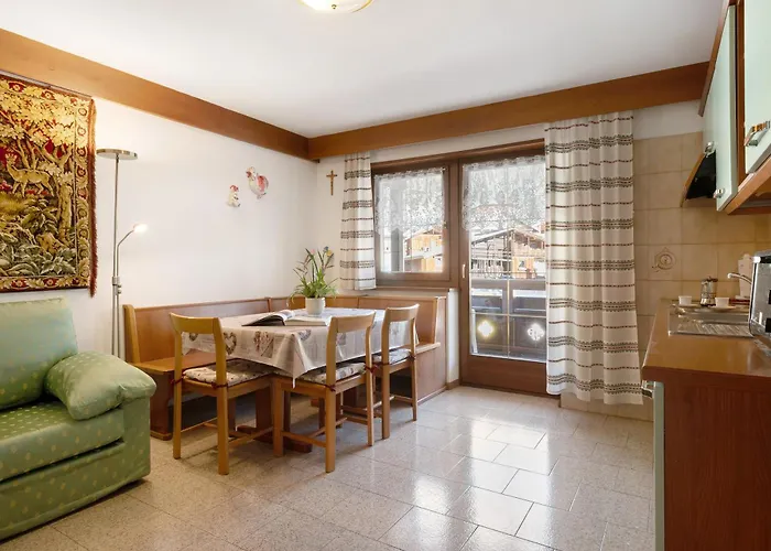 Cesa Maria Suen * Canazei